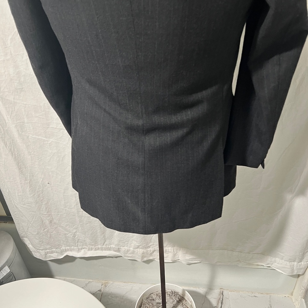 Bergamo Roma Gray Blazer and Vest, Classic Notched Lapels☑️ - Picture 6 of 11